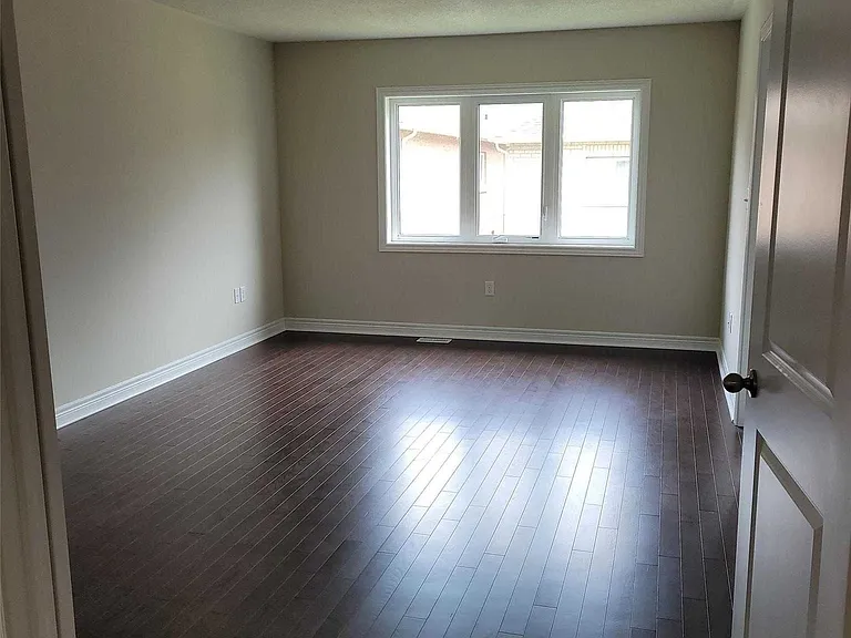 113 Finegan Cir — Photo 13