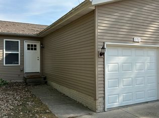 330 Kent Ct, Midland, MI 48642