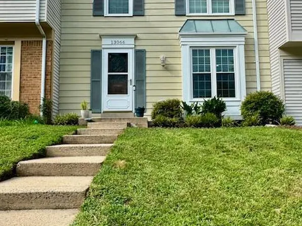 13066 Well House Ct, Germantown, MD 20874
