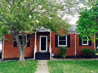 24 Eastlake Dr, Sandston, VA 23150