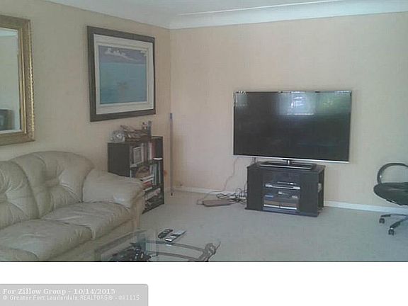 3rd image of 915 Intracoastal Dr APT 2