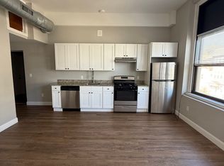 22 Richard St #B2O2, New Haven, CT 06513