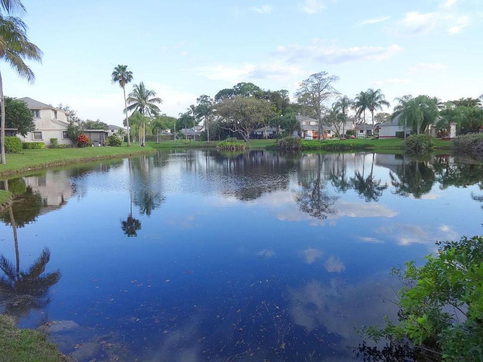 lake.jpg