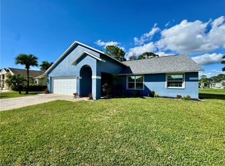 11761 Forest Mere DR, BONITA SPRINGS, FL 34135