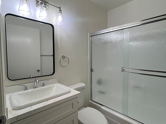 2nd image of 9281 Chapman Ave #43ff52a4d