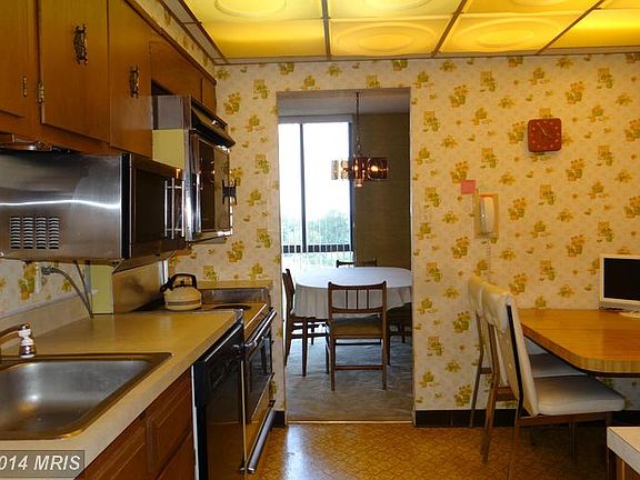5th image of 2311 Pimmit Dr APT 1409