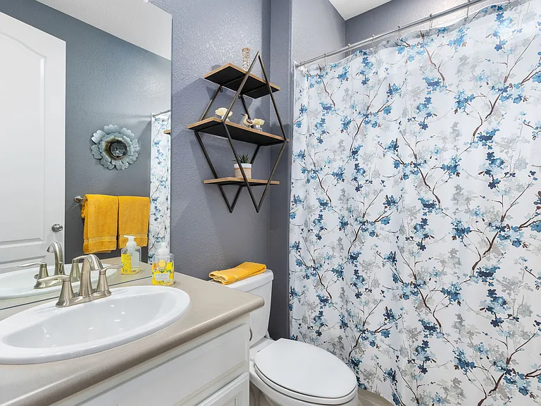 Main Floor Bathroom