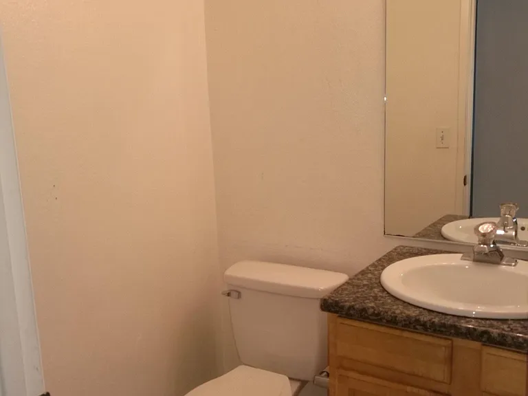 1924 Manor Pl #1 — Photo 5