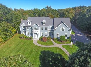 34 Minuteman Rd, Medfield, MA 02052