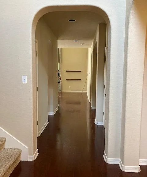 2520 Saint James Pl — Photo 5