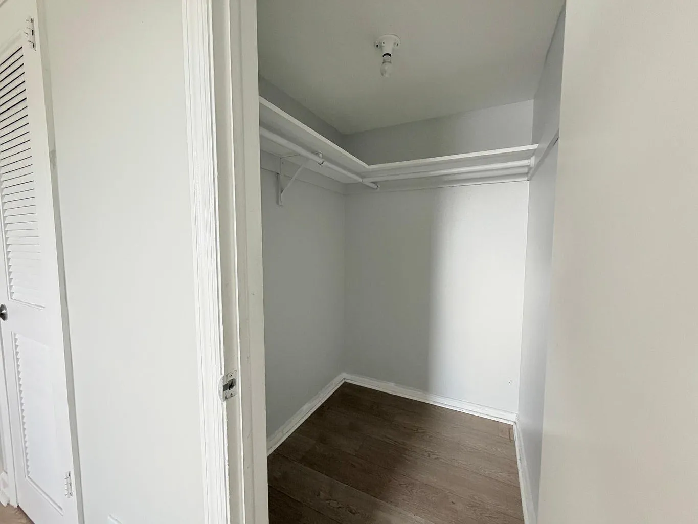 3 bed, 1190 sqft, $2,300 — Photo 2