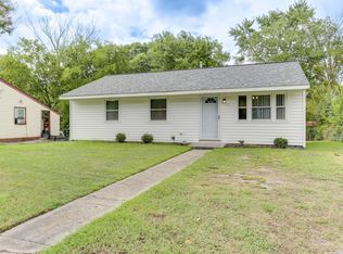 107 Fox Hill Rd, Hampton, VA 23669