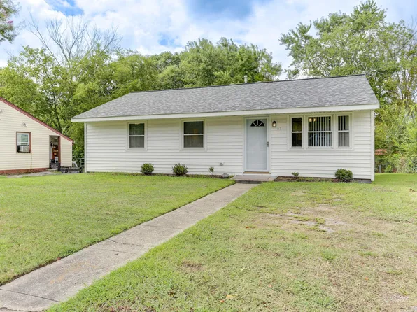 107 Fox Hill Rd, Hampton, VA 23669