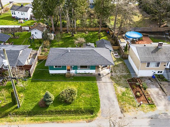 2nd image of 11672 Fulton St