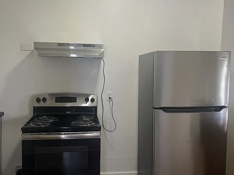 117-119 Neal Ave #1 — Photo 6