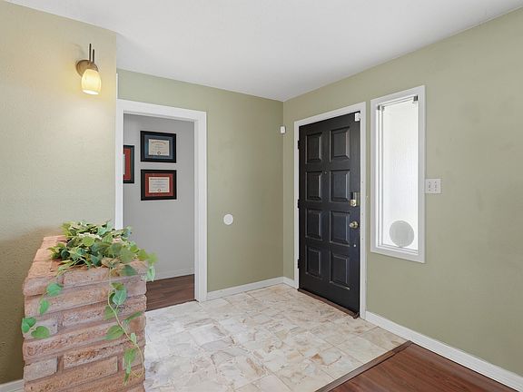 4th image of 4105 Springbranch Dr