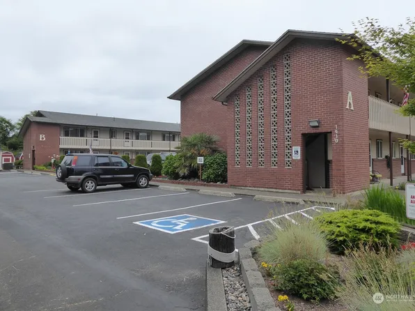 1420 48th Street #B12, Seaview, WA 98644