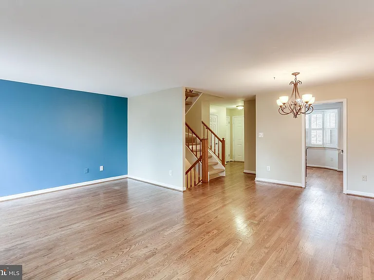 839 N Greenbrier St — Photo 9