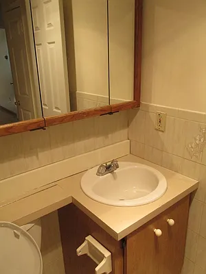 Rented by Windsor Homes Realty Corp | media 22