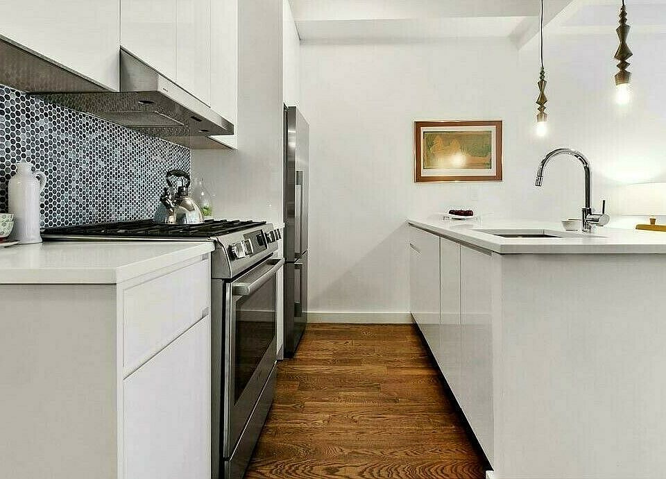 1st image of 305 Cooper St #1A
