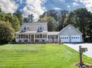 12 Iris Ave, South Glens Falls, NY 12803
