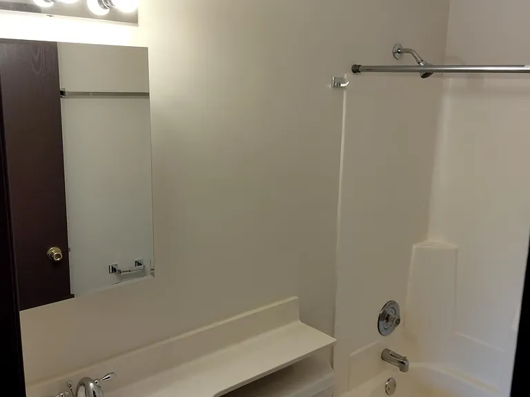 1513 Jefferson Ave #303 — Photo 14