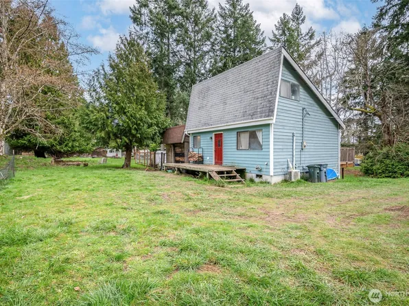 406 E Madrona Boulevard NW, Lakebay, WA 98349