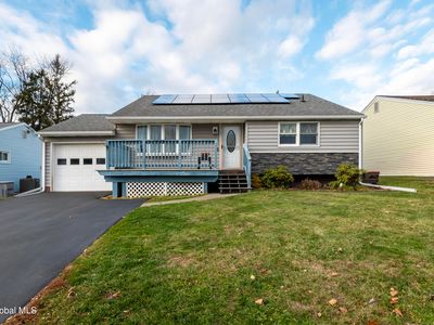13 Dover Drive, Latham, NY, 12110