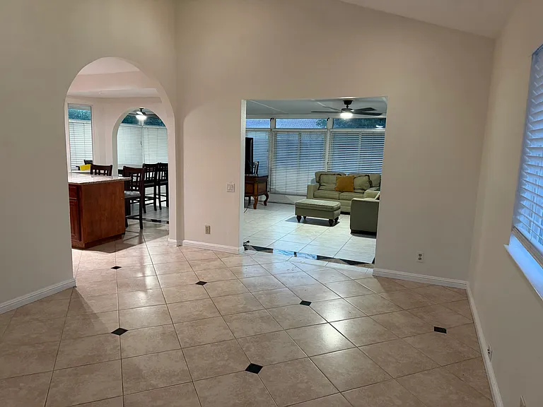 3277 Fallen Oak Ct — Photo 5