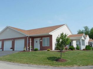 823 Everview Ln, Derry, PA 15627