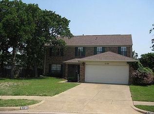 3100 Rustic Woods Ct, Bedford, TX 76021