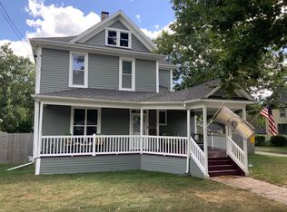 860 Dekalb Ave, Sycamore, IL 60178