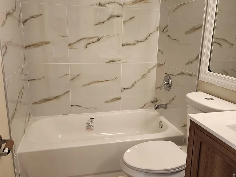 2148 White Pine Cir #A — Photo 7