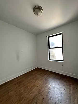 Rented by BRICK & GALO REALTY CORP | media 7