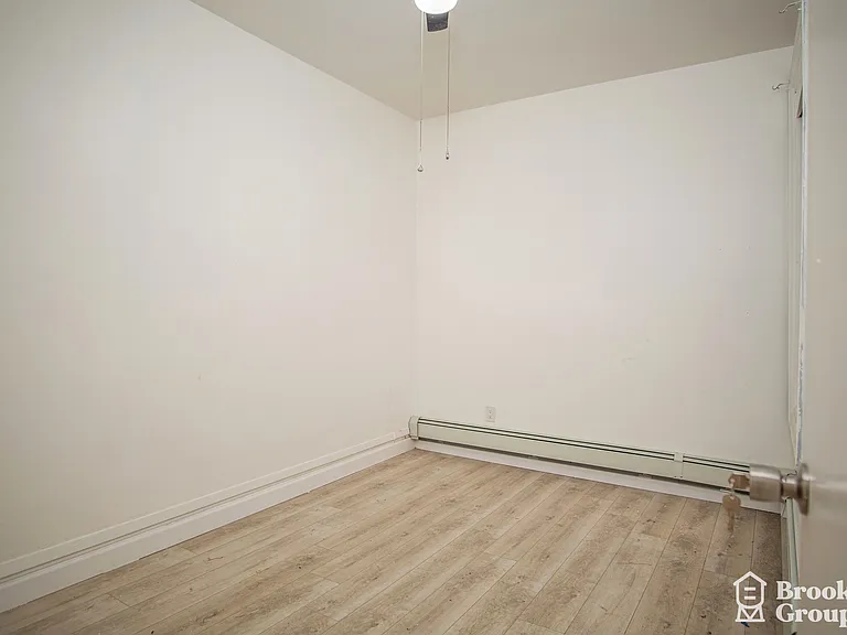 1814 Church Ave #1 — Photo 14