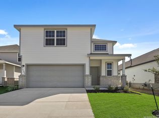 16706 Red Pne, Elmendorf, TX 78112