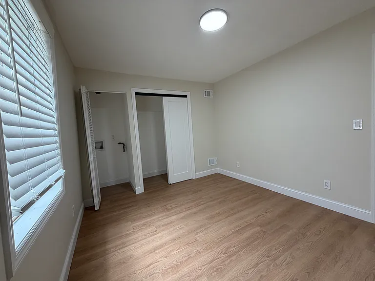 35 Milbank Rd — Photo 8