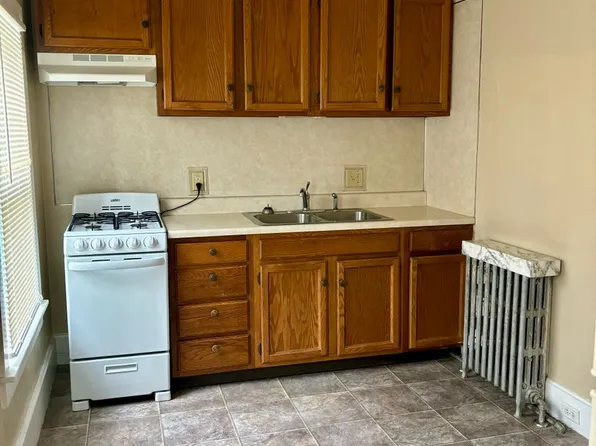 Train Station Flats, 139 W High St APT 202, Elizabethtown, PA 17022