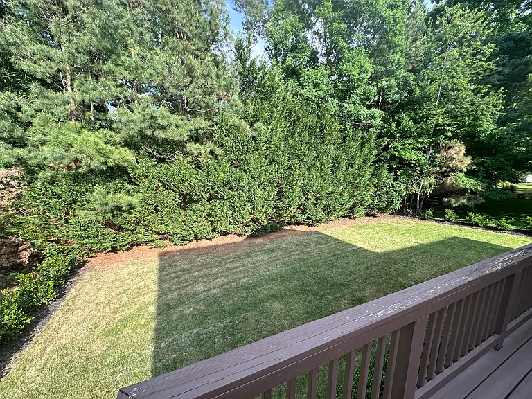 2503 Becketts Ridge Dr — Photo 20