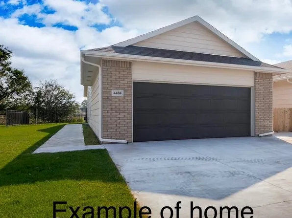 5474 N Sandkey Ct, Wichita, KS 67204