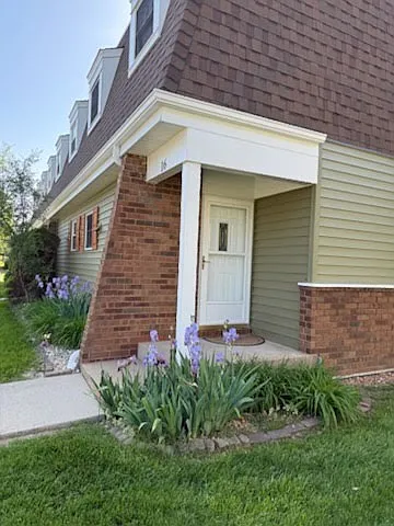 16 Dorset Ct