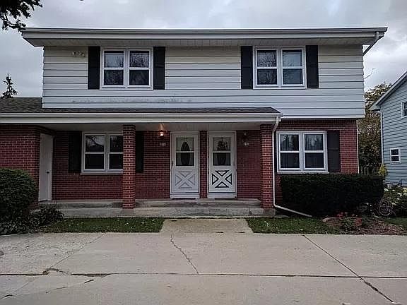 1st image of 350 N Mill St