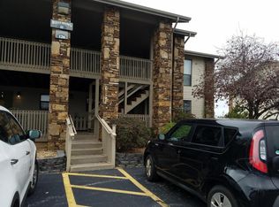 126 Overlook Dr APT 8, Branson, MO 65616