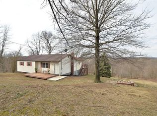 25 Plum Run Rd, Mc Donald, PA 15057