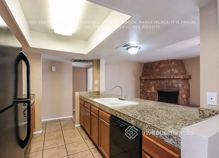 5816 W Carol Ann Way — Photo 5