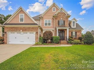 2713 Crestridge Ct, Fayetteville, NC 28306