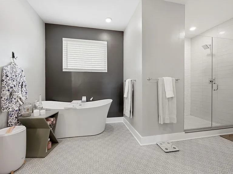 101 E Phil Ellena St — Photo 19