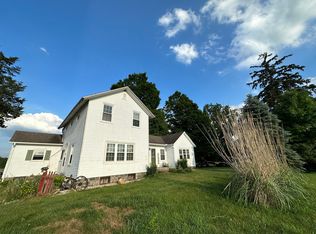 689 Block Rd, Bronson, MI 49028