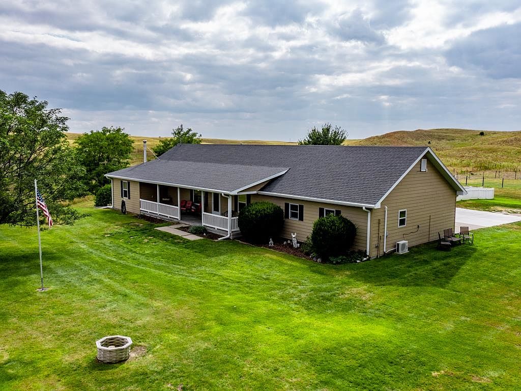 26070 S Highway 83, Wellfleet, NE 69170 MLS 25145 Zillow