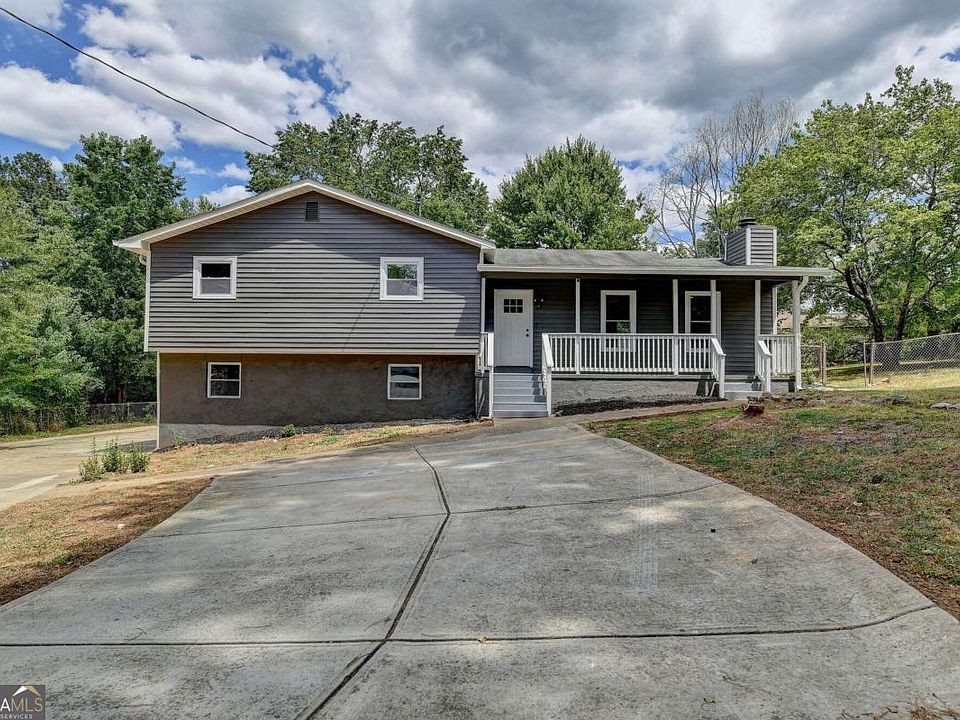 1st image of 483 Bramden Cir